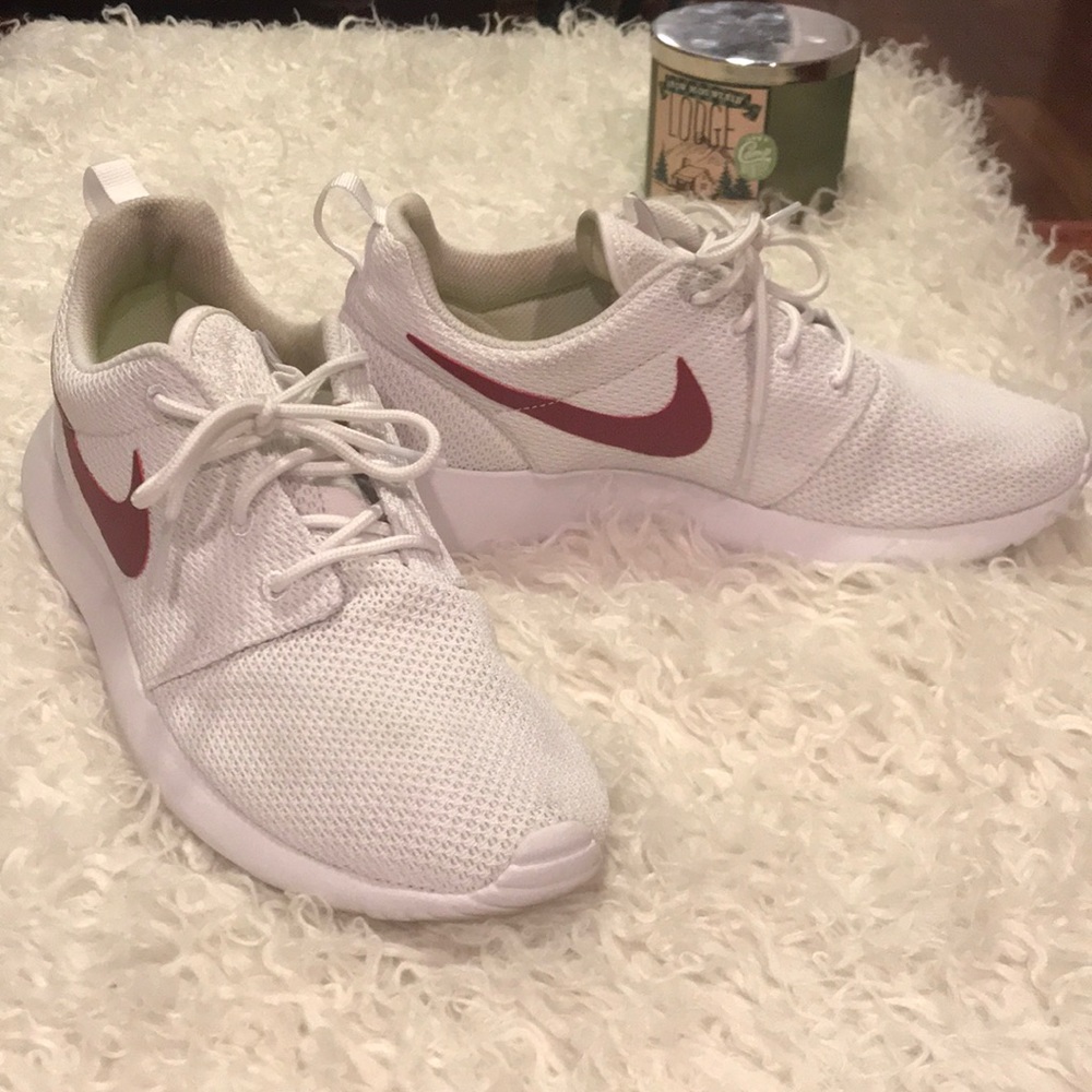Nike Roshe Shoes